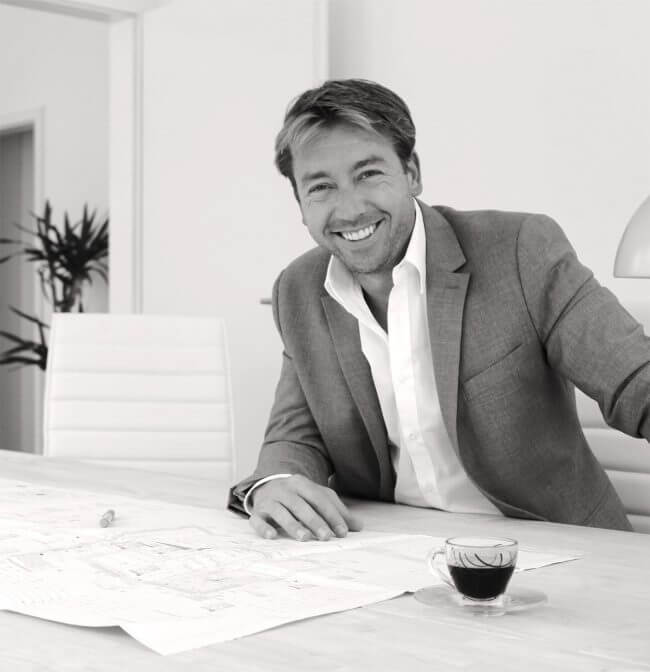 Jörg Aichinger, DEKRA-geprüfter Bausachverständiger für Eschenbach